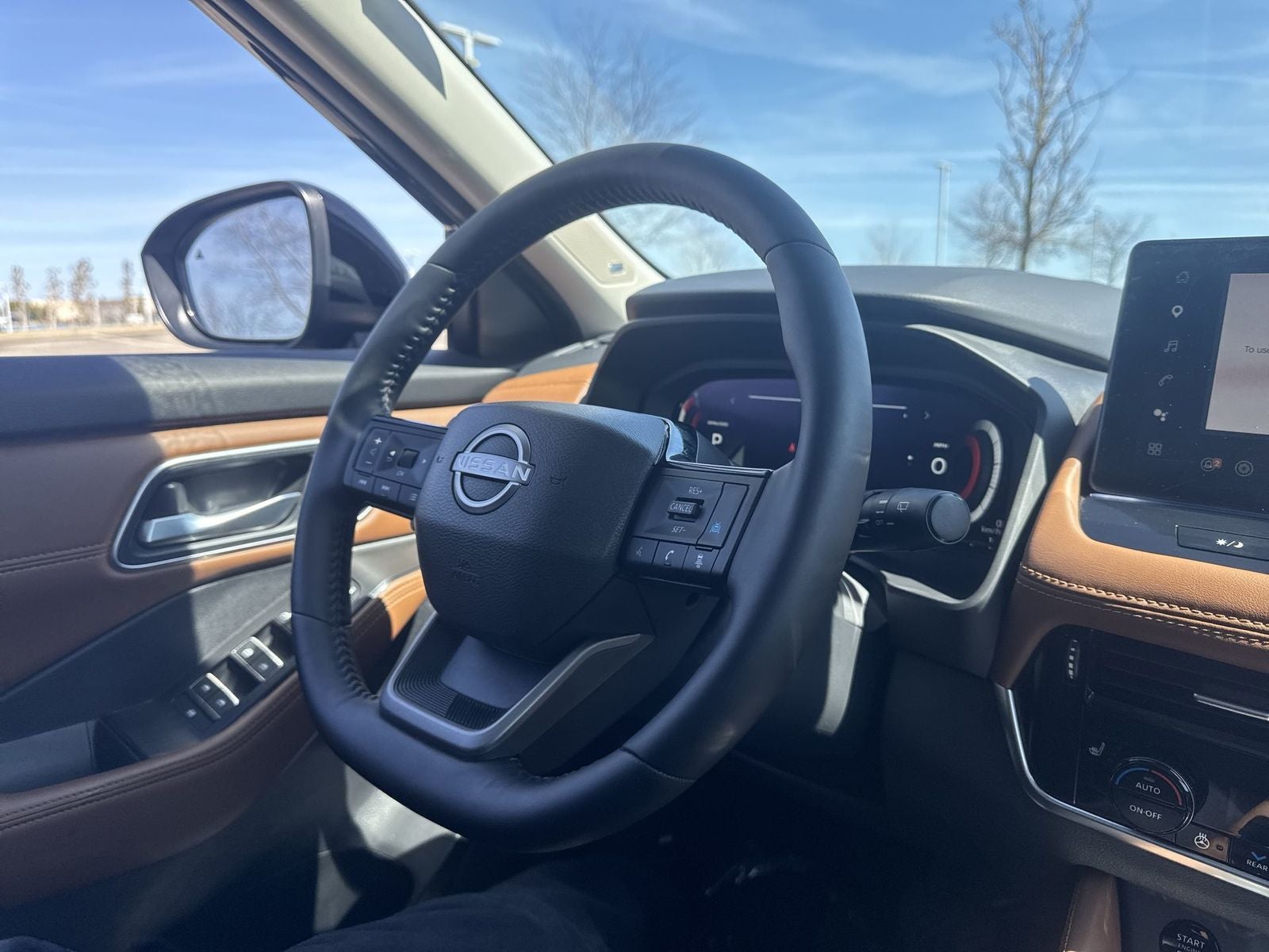 2025 Nissan Rogue Platinum