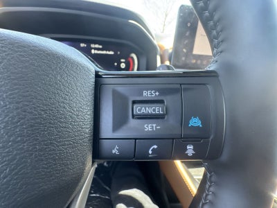 2025 Nissan Rogue Platinum