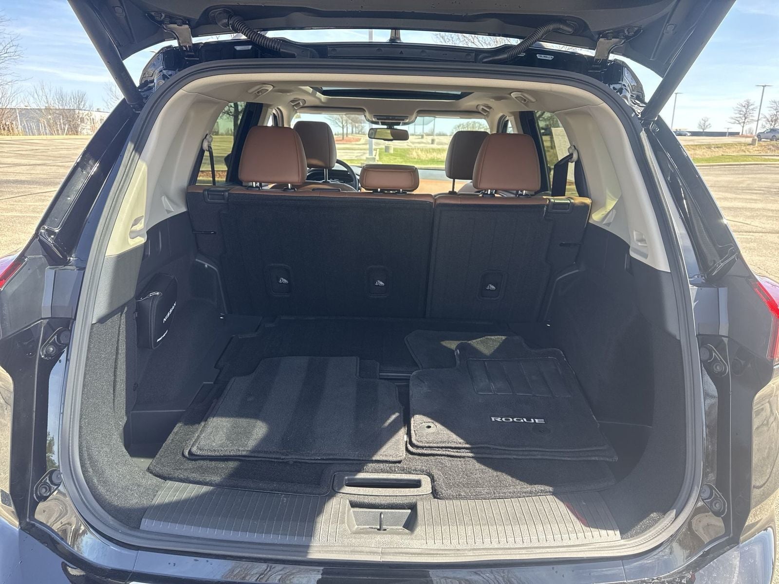 2025 Nissan Rogue Platinum