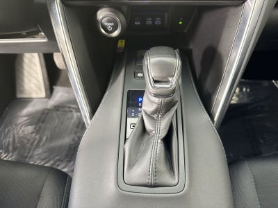 2024 Toyota Venza LE