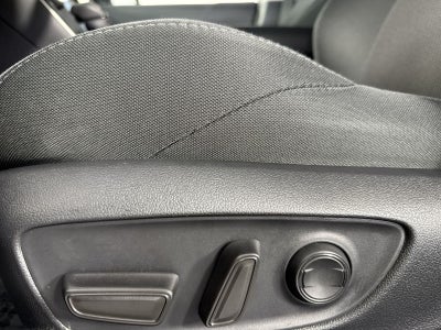 2024 Toyota Venza LE