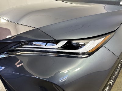 2024 Toyota Venza LE