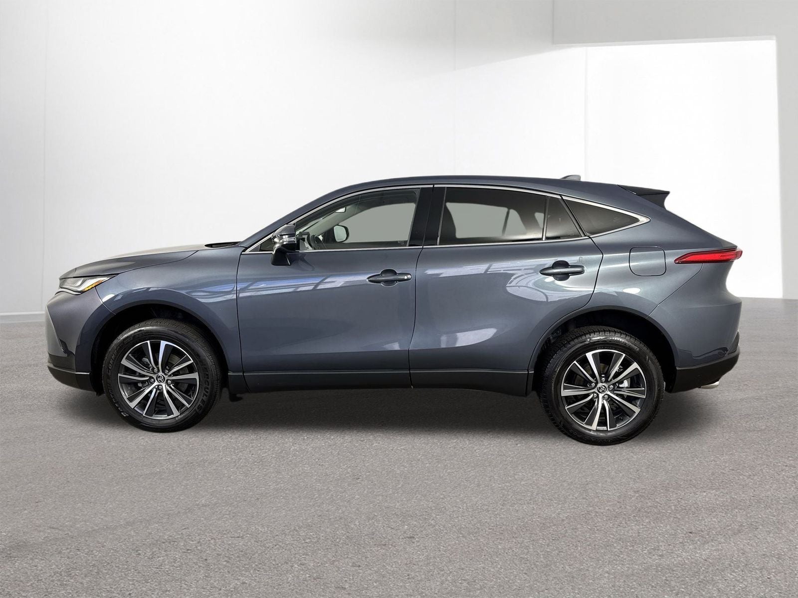 2024 Toyota Venza LE