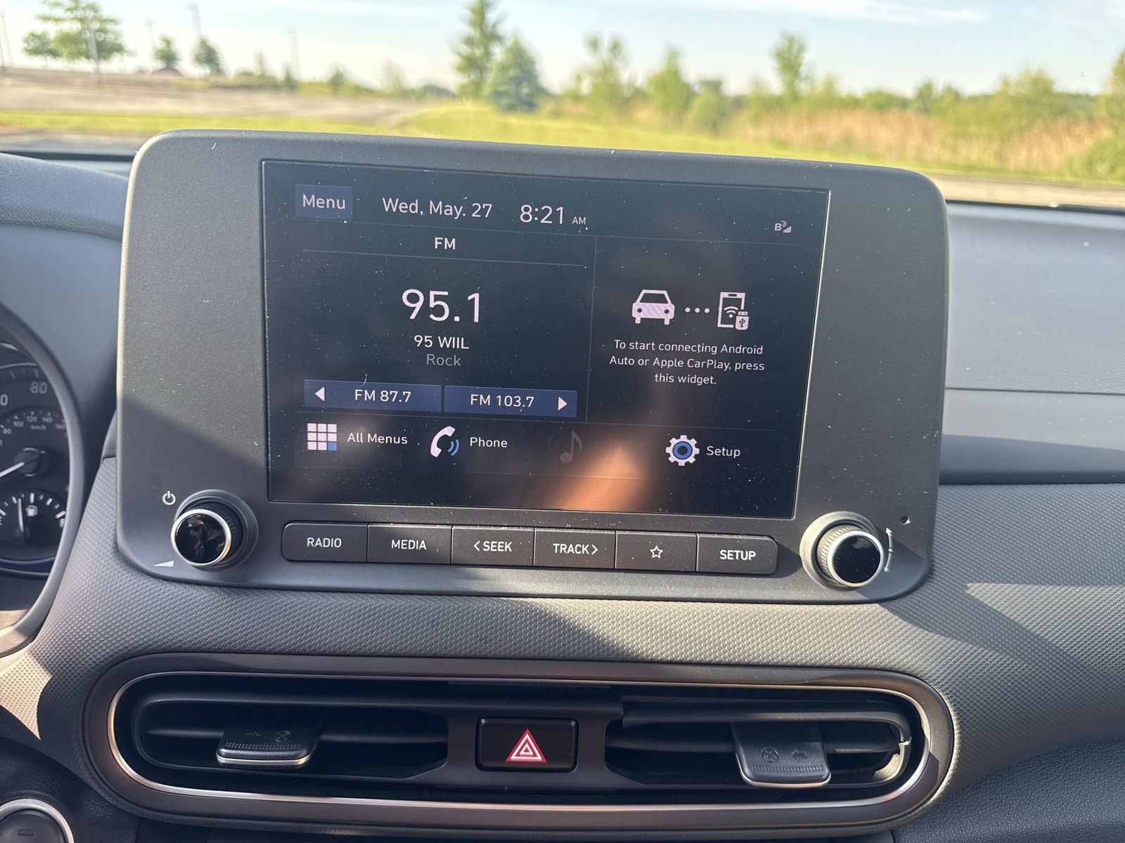 2023 Hyundai Kona SEL - Photo 14