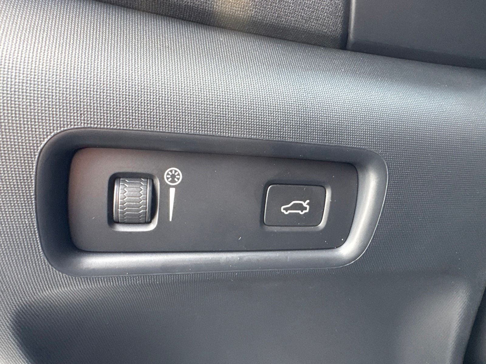 2022 Polestar 2 Long Range Dual Motor