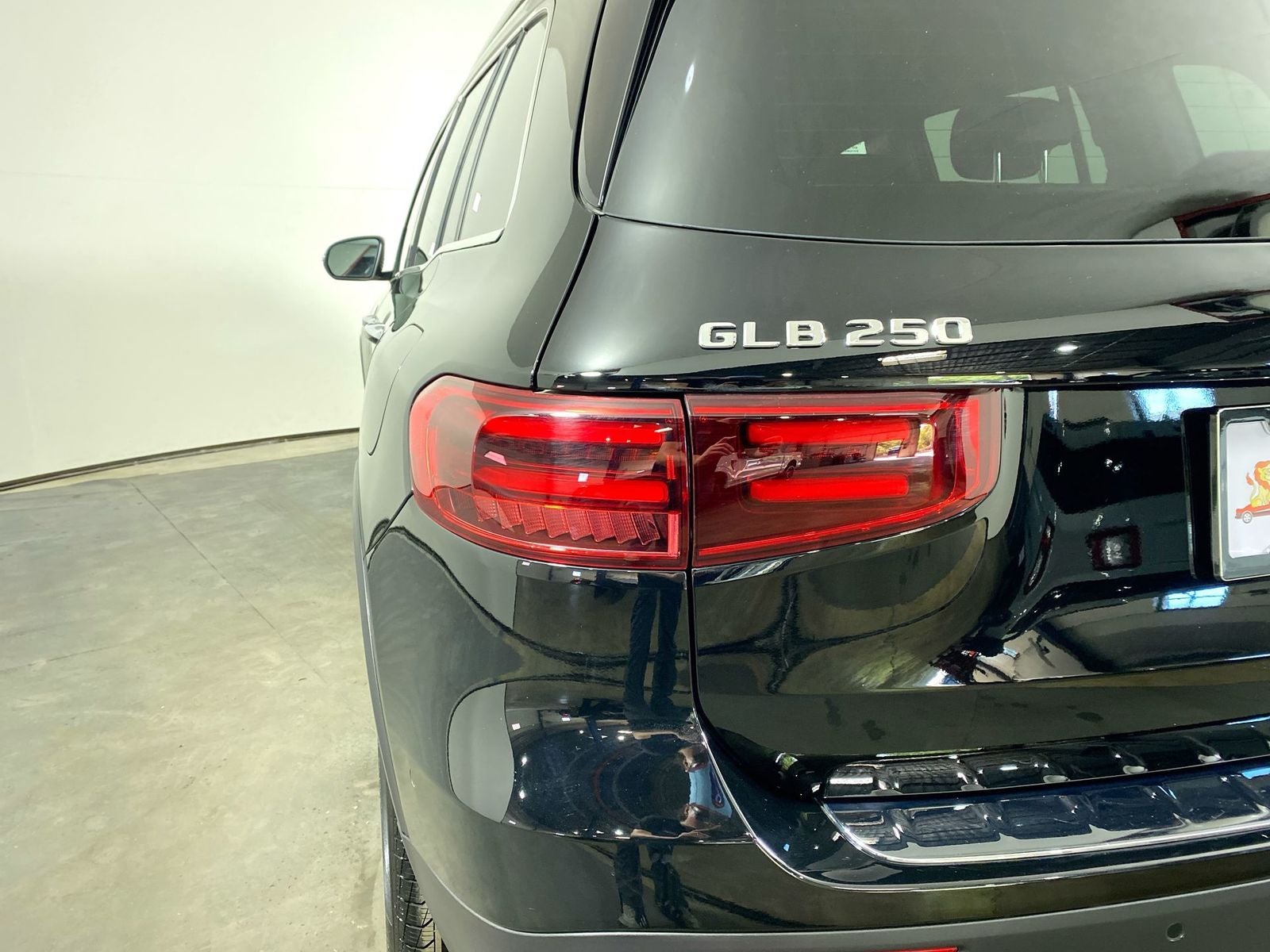 2025 Mercedes-Benz GLB GLB 250