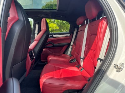 2022 Porsche Cayenne Coupe Platinum Edition