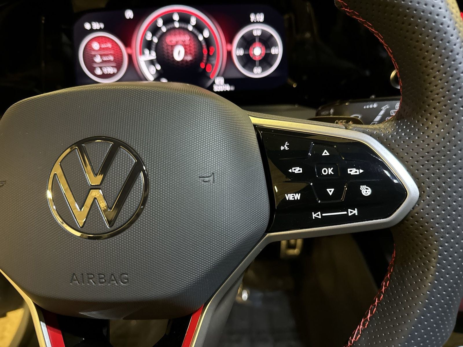 2024 Volkswagen Golf GTI 2.0T S