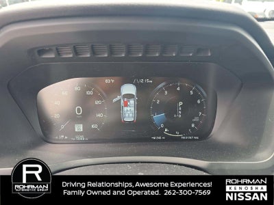 2021 Volvo XC90 T6 Momentum
