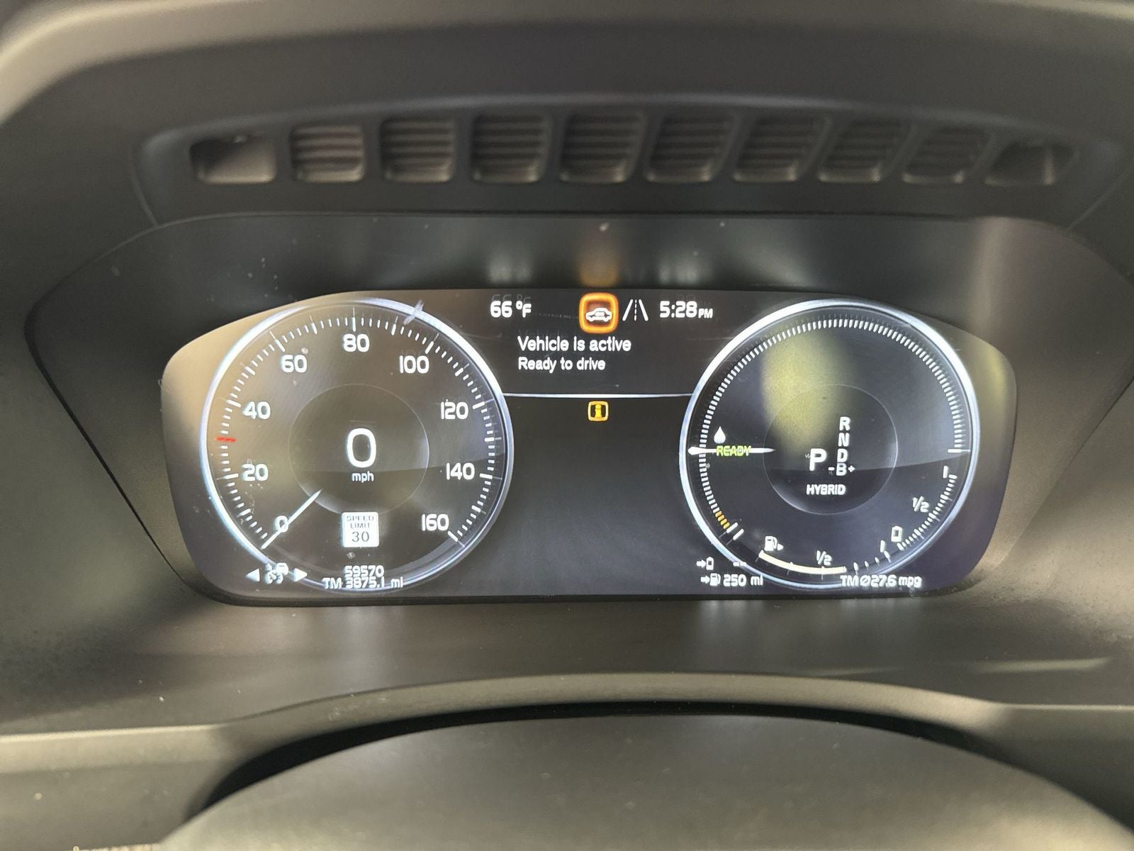 2022 Volvo XC90 Recharge Plug-In Hybrid T8 Inscription 6 Passenger