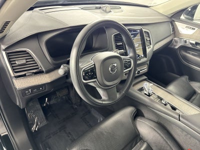 2022 Volvo XC90 Recharge Plug-In Hybrid T8 Inscription 6 Passenger