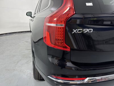 2022 Volvo XC90 Recharge Plug-In Hybrid T8 Inscription 6 Passenger