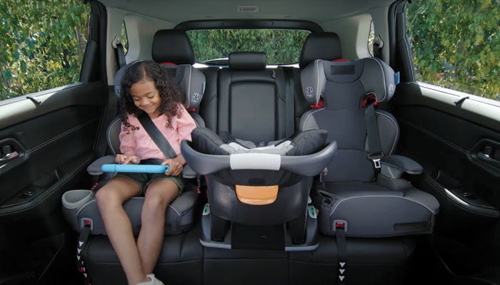 Kenosha Nissan in Bristol WI