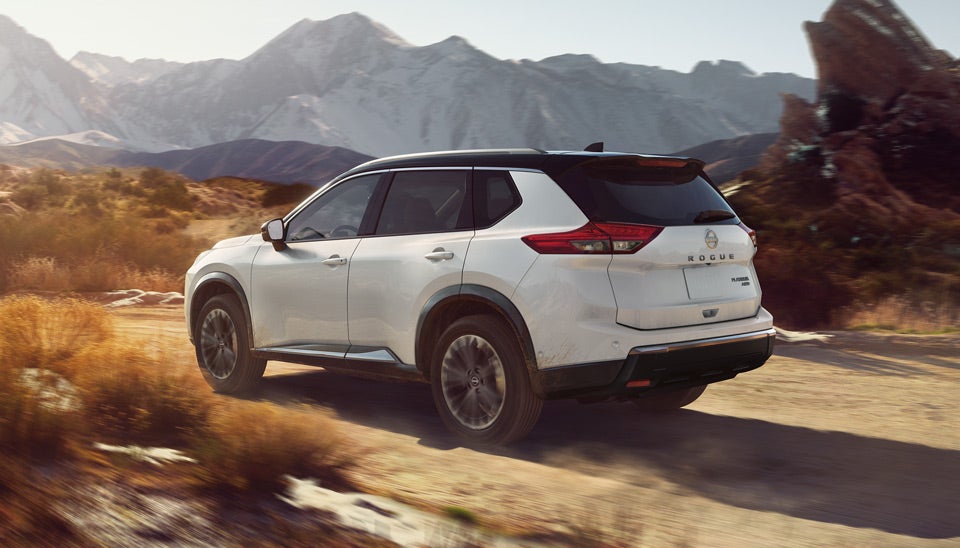 Kenosha Nissan in Bristol WI