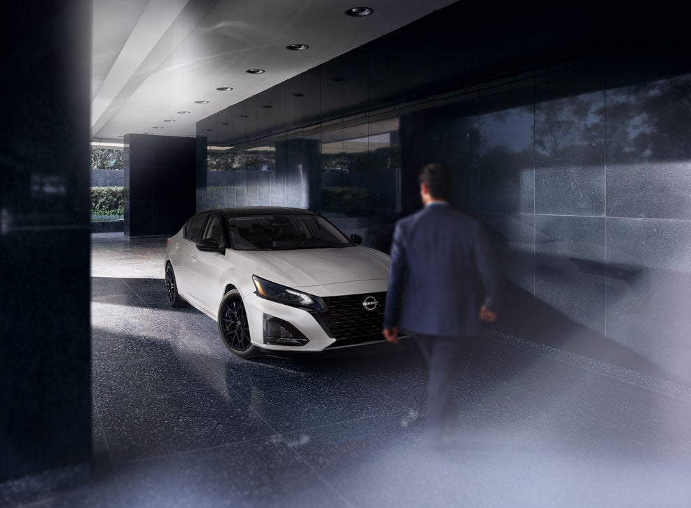 Kenosha Nissan in Bristol WI