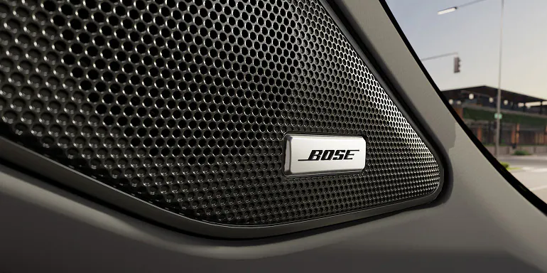 Kenosha Nissan in Bristol WI