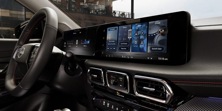 Kenosha Nissan in Bristol WI