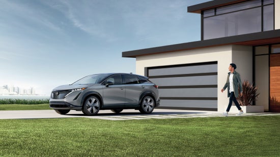 Kenosha Nissan in Bristol WI