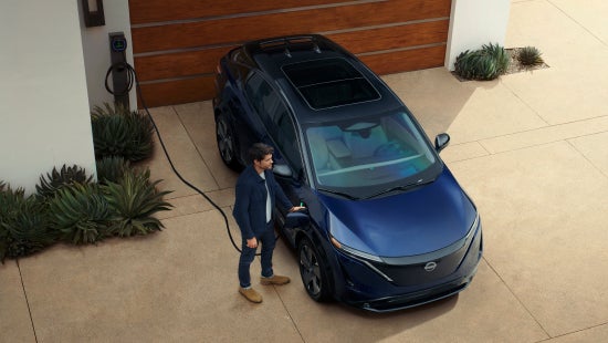 Kenosha Nissan in Bristol WI