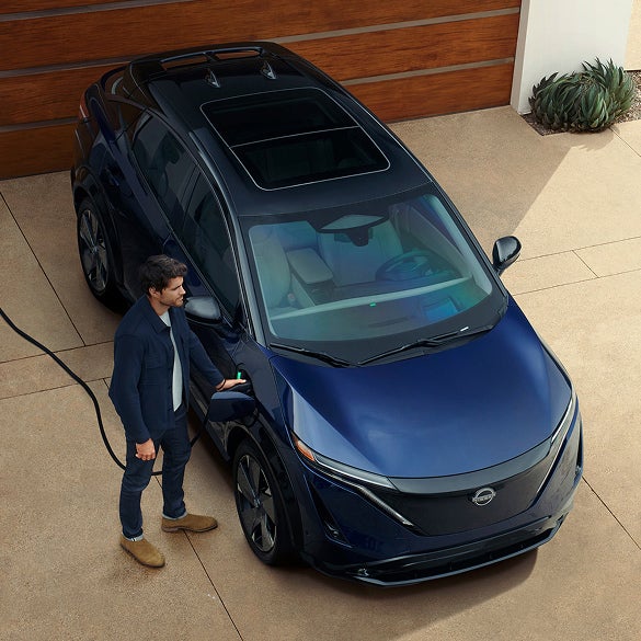 Kenosha Nissan in Bristol WI