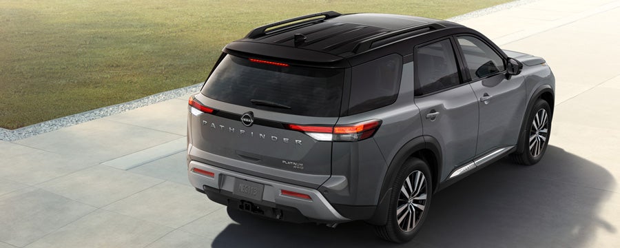 Kenosha Nissan in Bristol WI