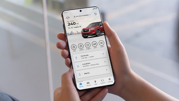 Kenosha Nissan in Bristol WI