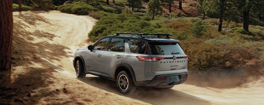 Kenosha Nissan in Bristol WI