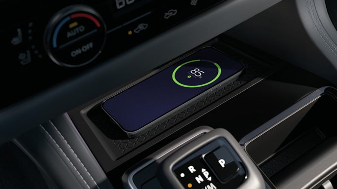 Kenosha Nissan in Bristol WI