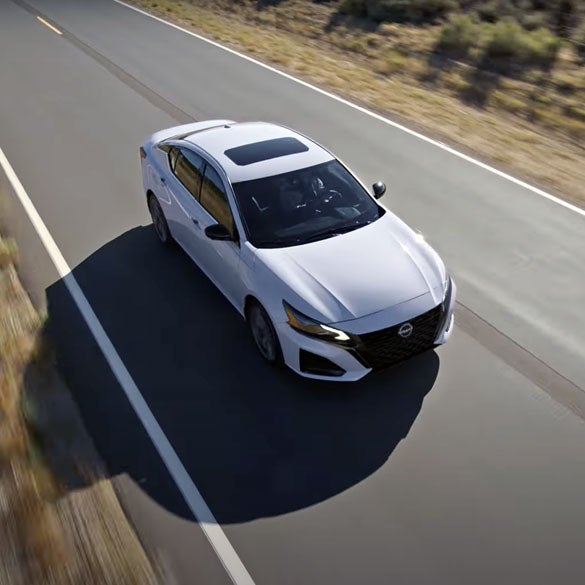 Kenosha Nissan in Bristol WI