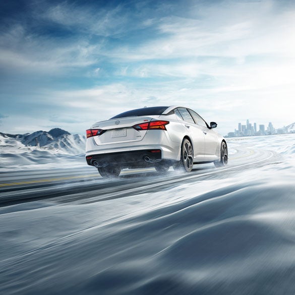 Kenosha Nissan in Bristol WI