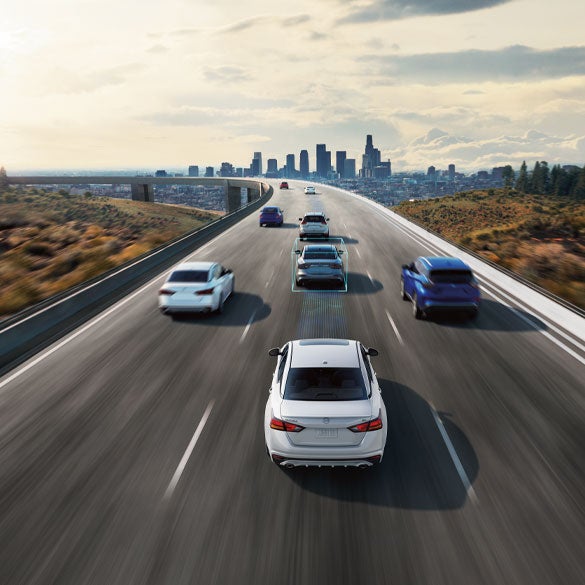 Kenosha Nissan in Bristol WI